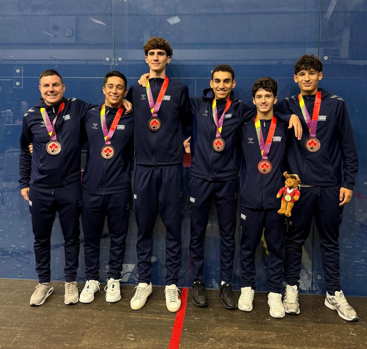 CHAMPIONNATS DU MONDE JUNIOR : BRONZE HISTORIQUE, AVENIR PROMETTEUR